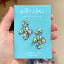 Load image into Gallery viewer, Patchwork Floral Petit Drops #2 Green
